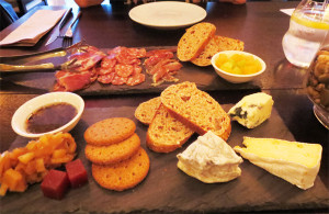 Uvaggio's Cheese Platter
